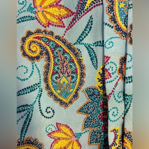 LIZ‎ CLAIBORNE TEAL/AQUA/PINK/YELLOW PAISLEY HIDDEN BUTTON TUNIC TOP SIZE L - Picture 4 of 4